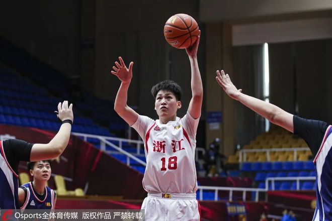 福建稠州东方队新秀表现亮眼,成为球队核心的简单介绍 福建稠州东方队新秀表现亮眼,成为球队核心的简单介绍