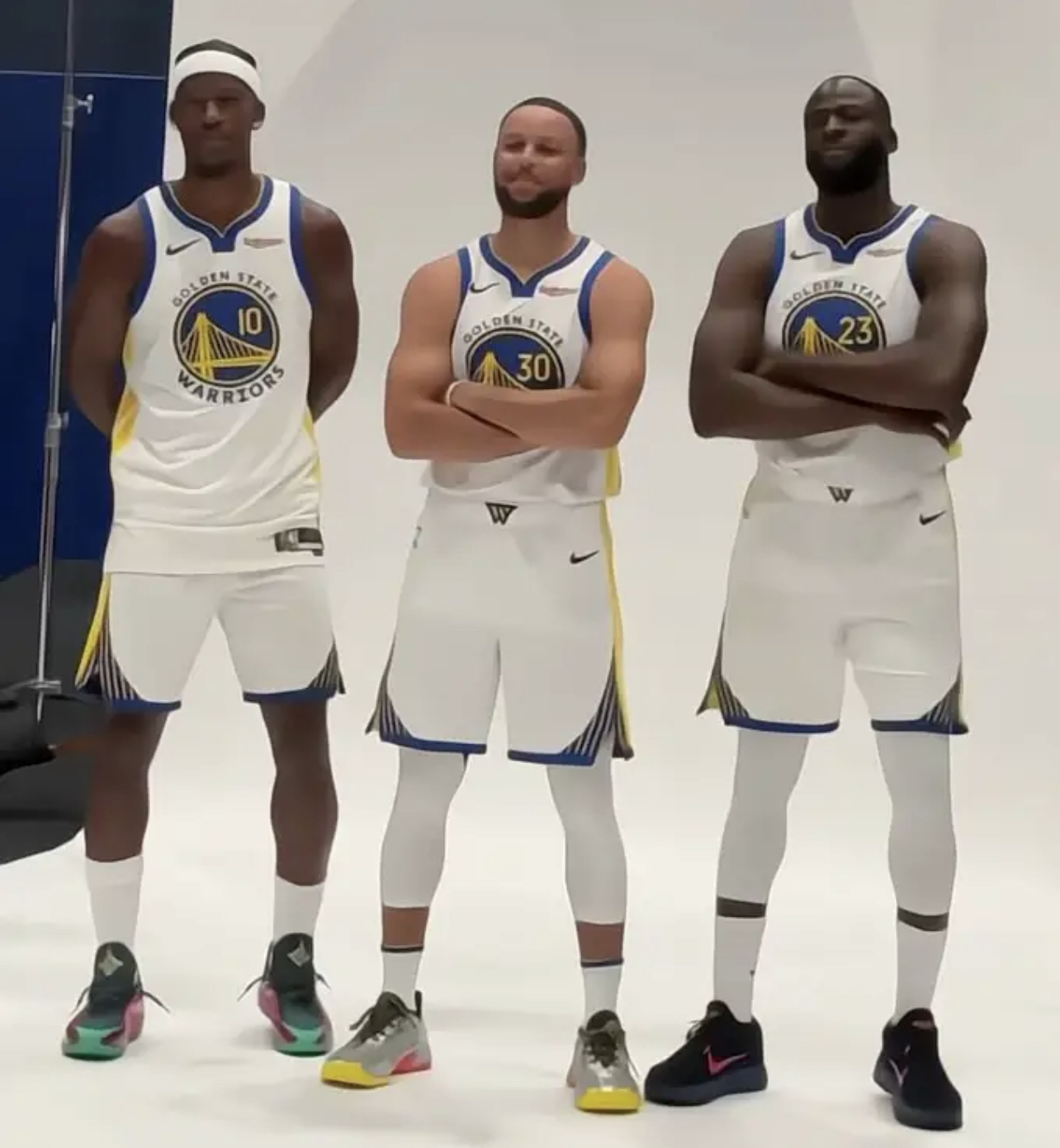 开云官网-勇士翻盘四川队，杜兰特带队取胜