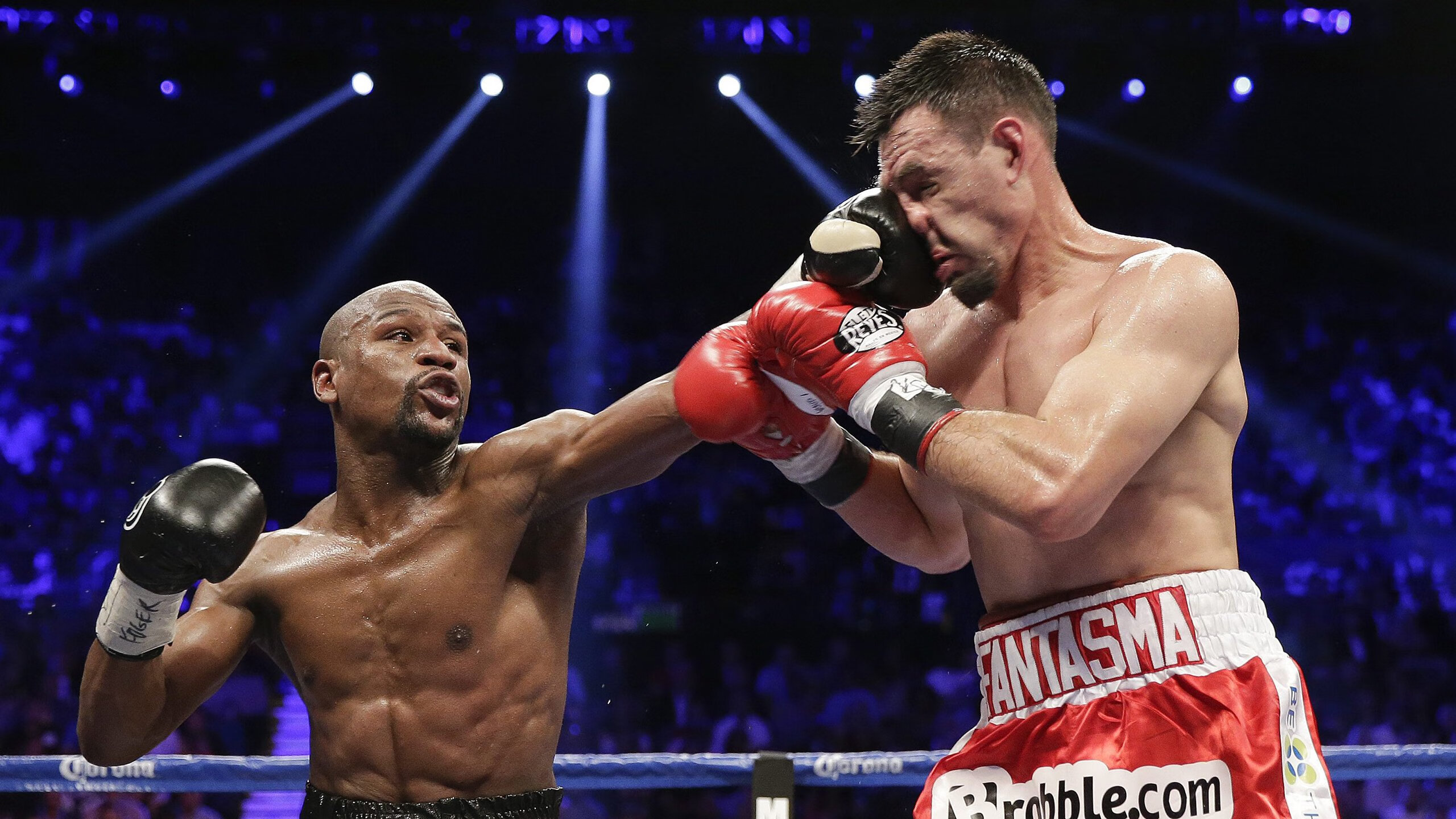 开云体育登录-世界排名争夺战之夜，巴斯托尼关键战不手软