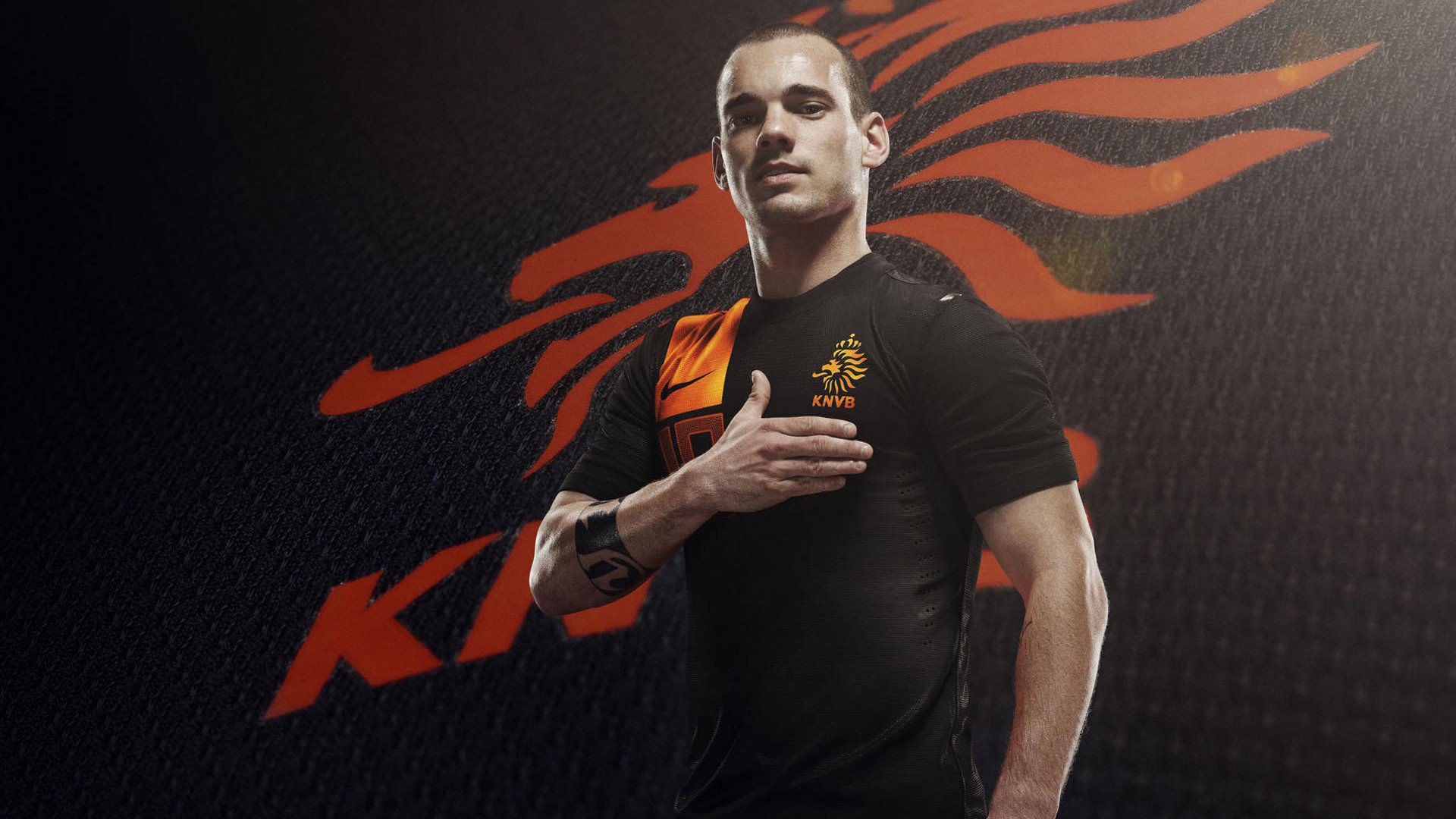 当北欧童话遇上南美魔法，丹麦力克AC米兰之夜，梅西刷新纪录的全球回响