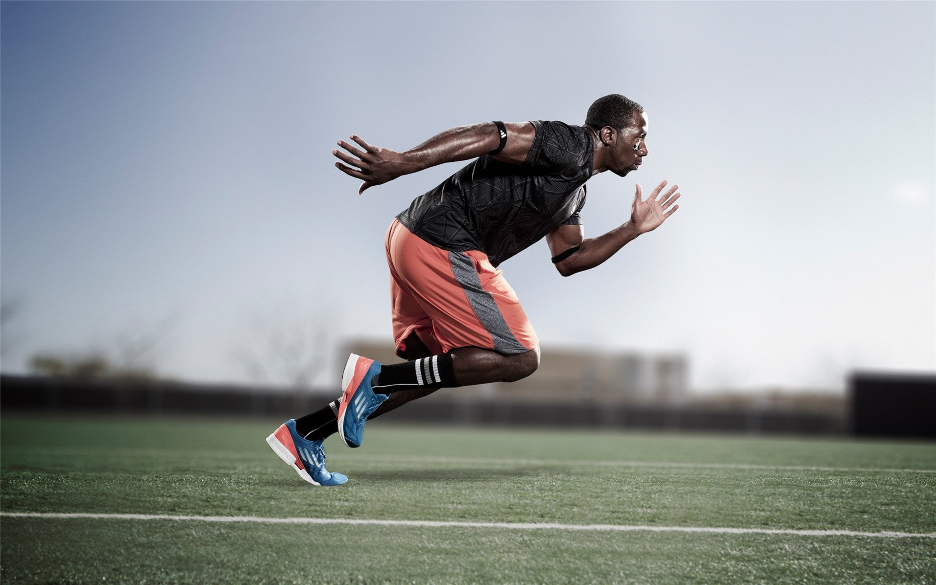 永恒之城的新传奇，阿尔瓦雷斯一剑封喉，罗马铁骑横扫北欧